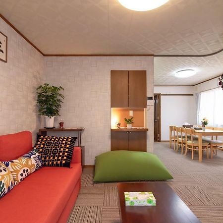 Hong House Villa Tokyo Exterior photo